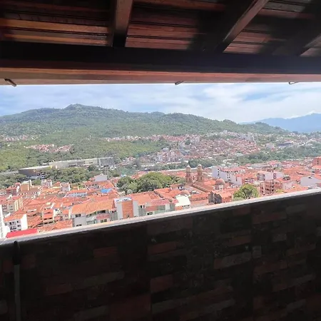 Apto. En Zona Centrica Con Vista Panoramica Al Pueblo San Gil Exterior photo